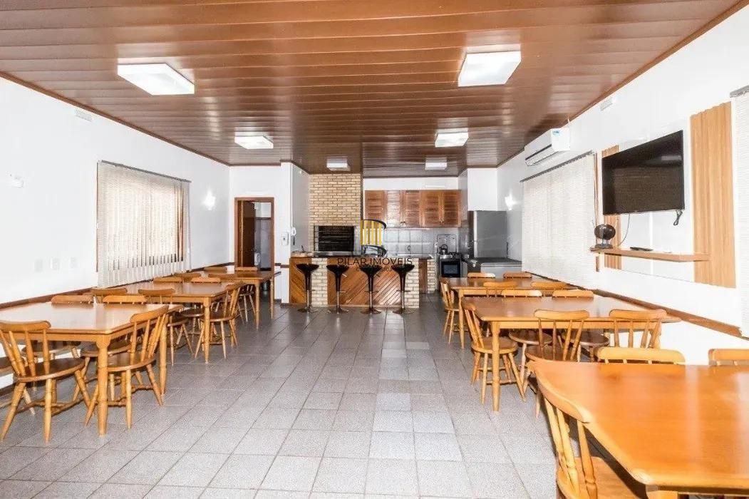 Apartamento 2 dormitórios na Bom Jesus