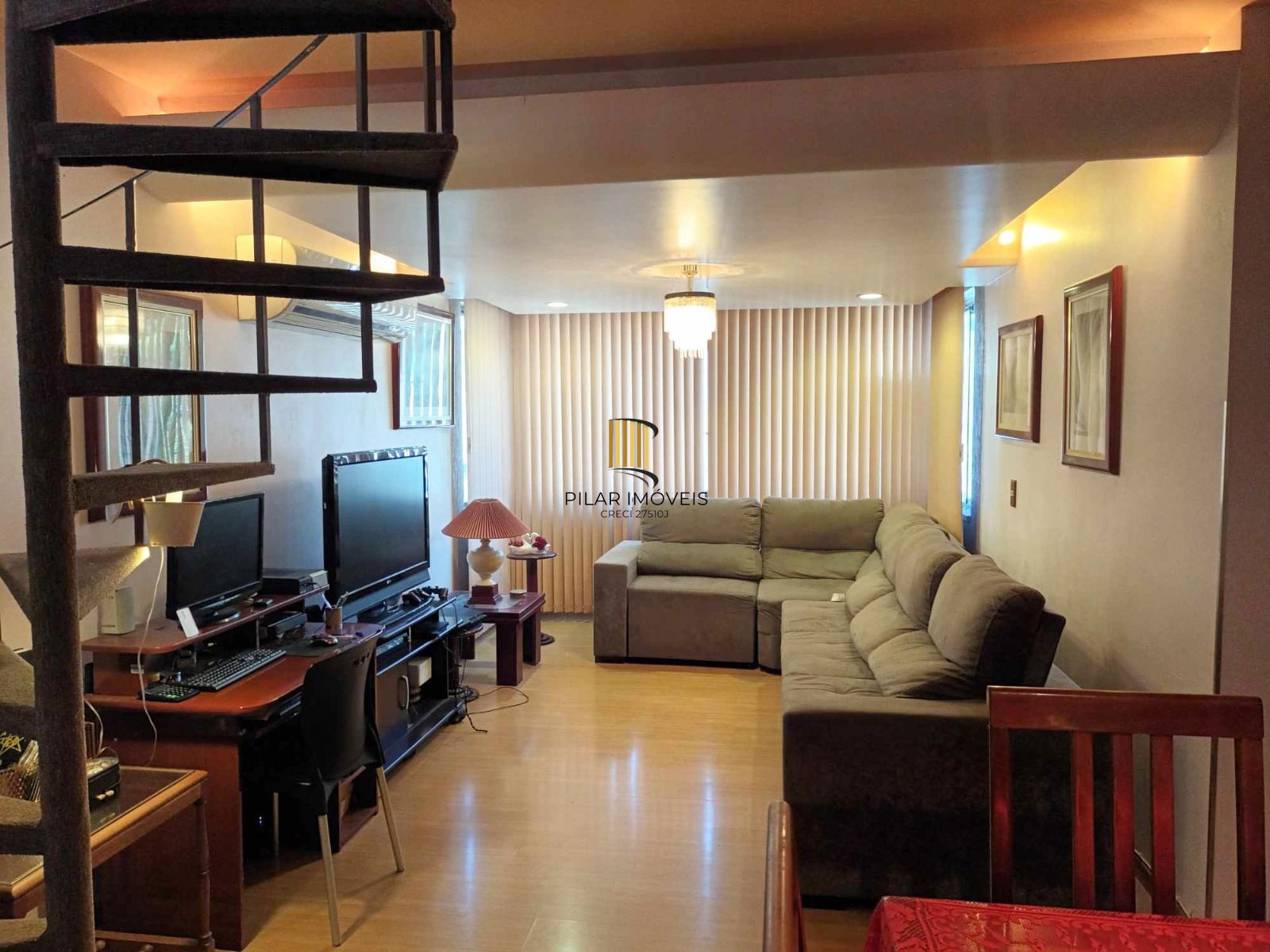 Cobertura duplex 192 m2 área privativa e 02 vagas de garagem