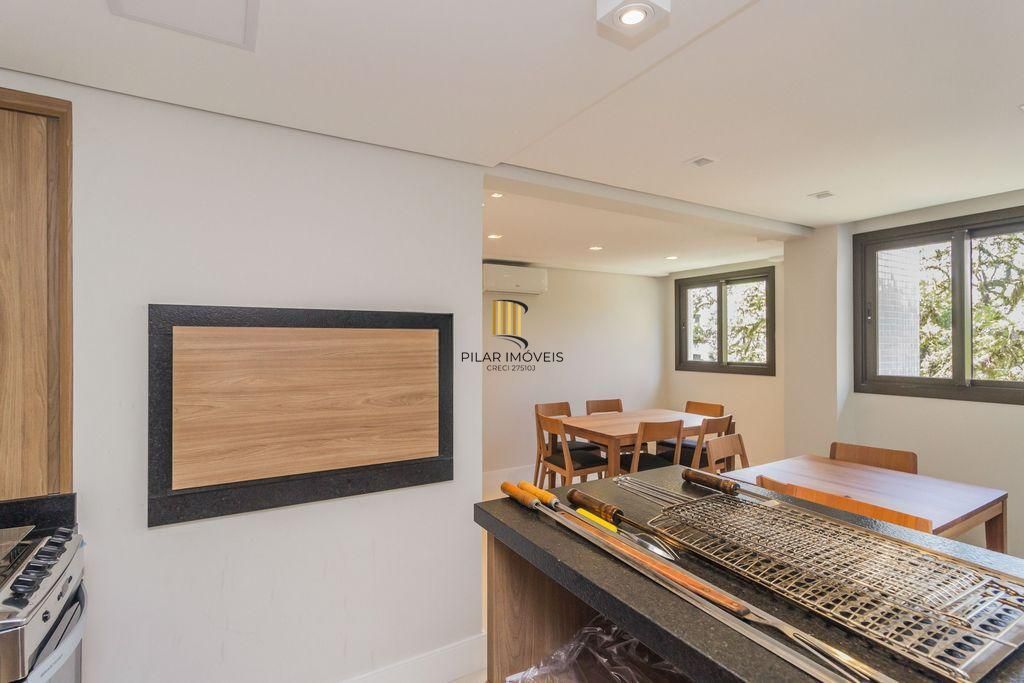 Apartamento com 03 suítes, 02 vagas de garagens individuais e escrituradas