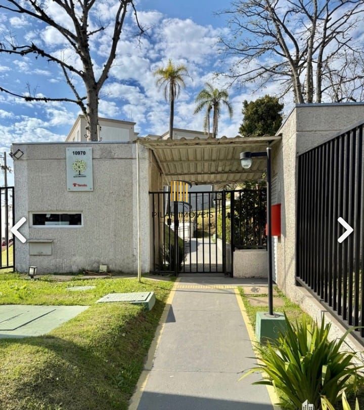 Apartamento com 02 dormitórios e com garagem por convenção