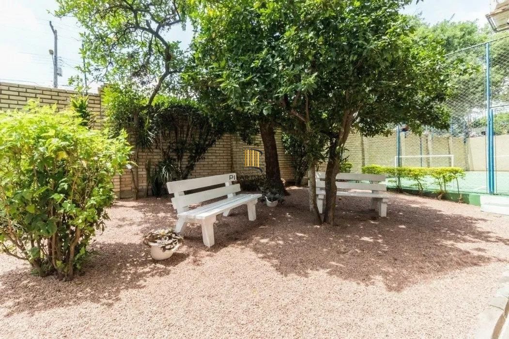 Apartamento 2 dormitórios na Bom Jesus