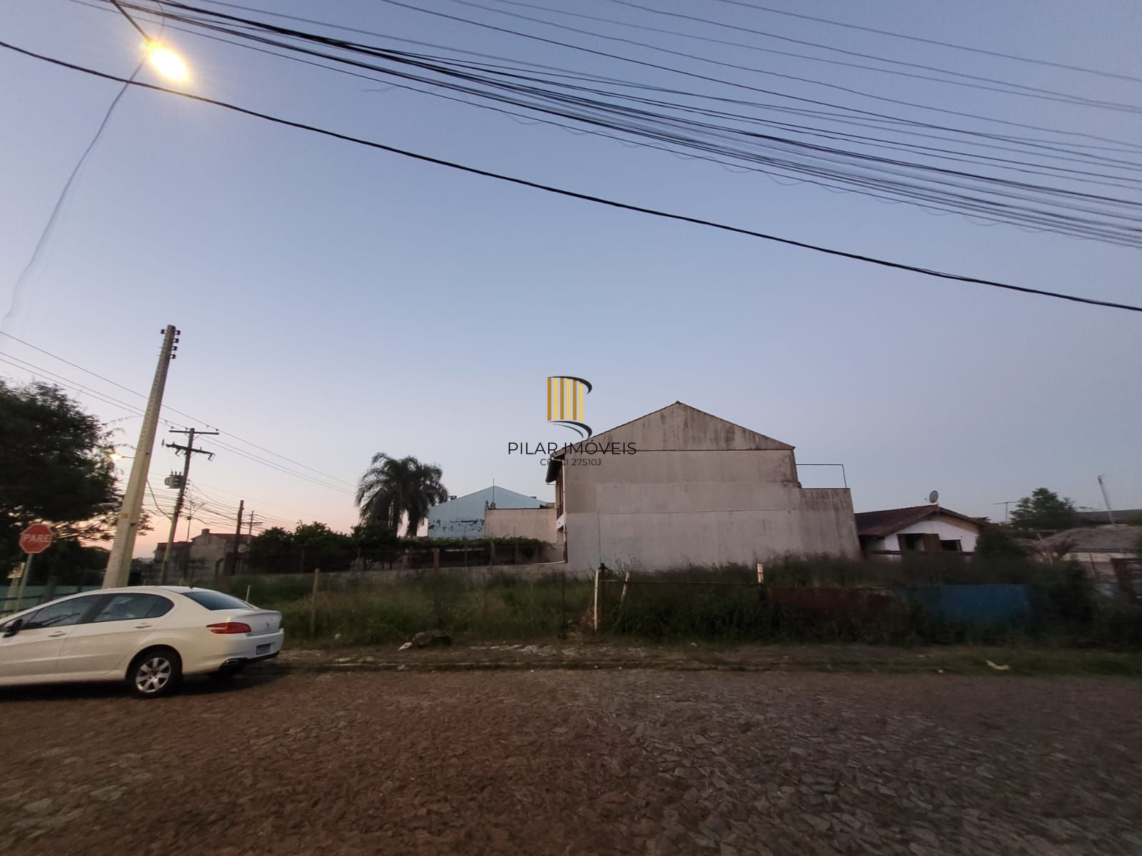 Terreno na Zona norte  de esquina perto do atacado do Zaffari