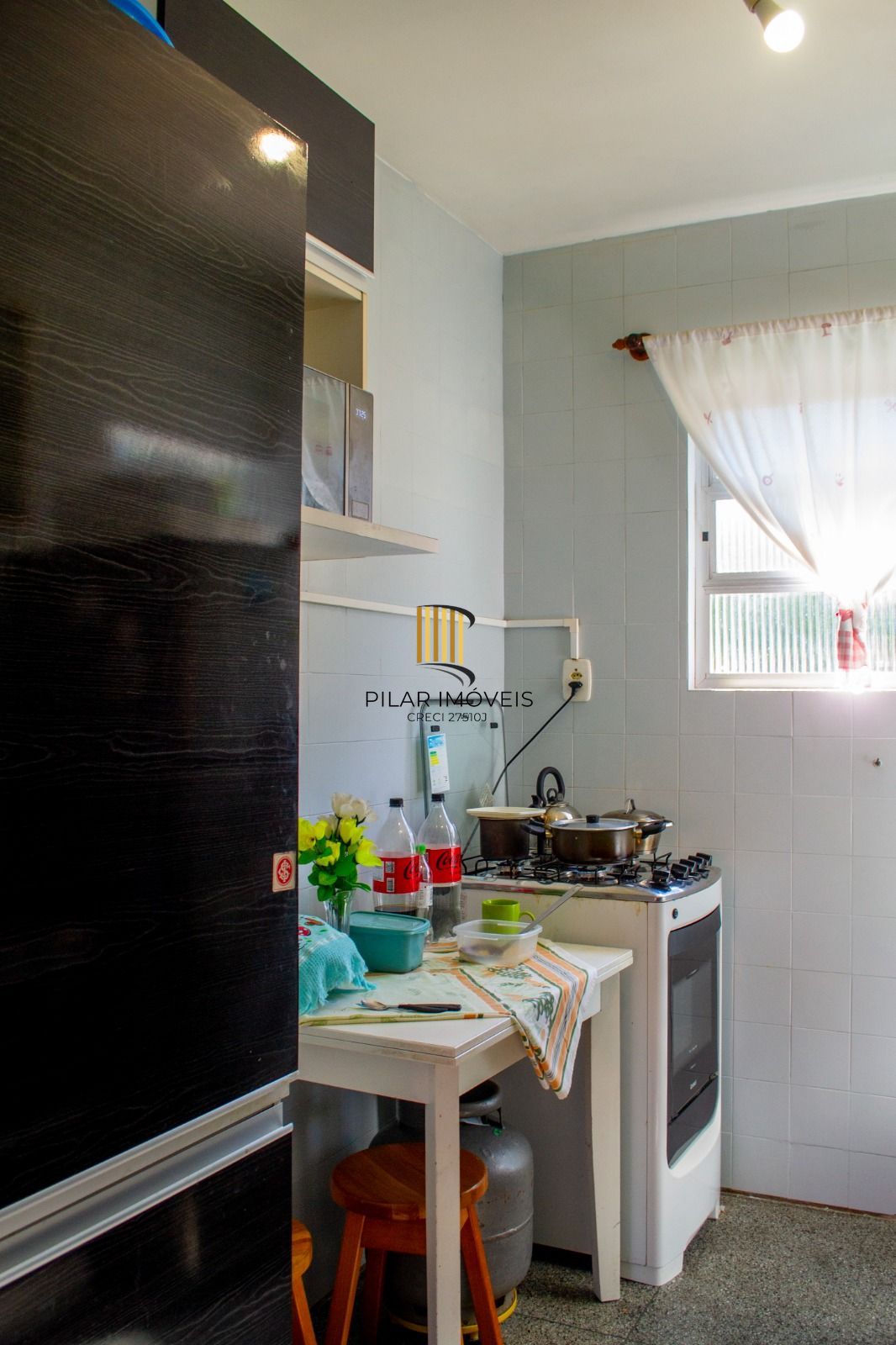 Apartamento com dois dormitórios sem garagem