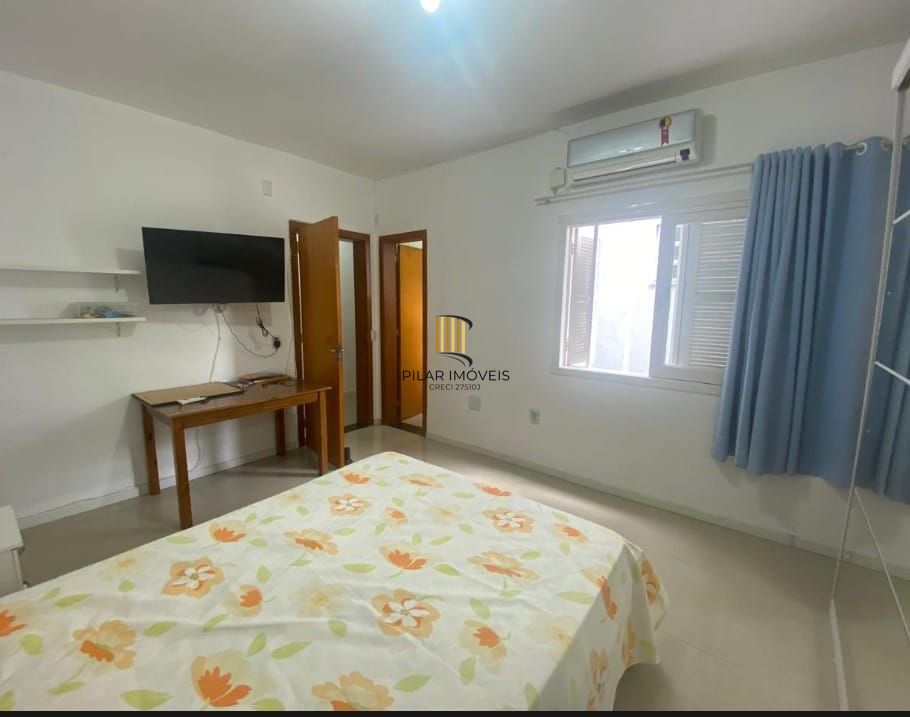 Casa Residencial ou Comercial Próxima ao Iguatemi – 379m² | 5 Vagas | Energia Solar