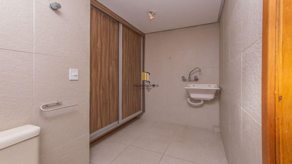 Cobertura 3 dormitórios, piscina, lareira, vista e 3 vagas no Solarium Lindóia