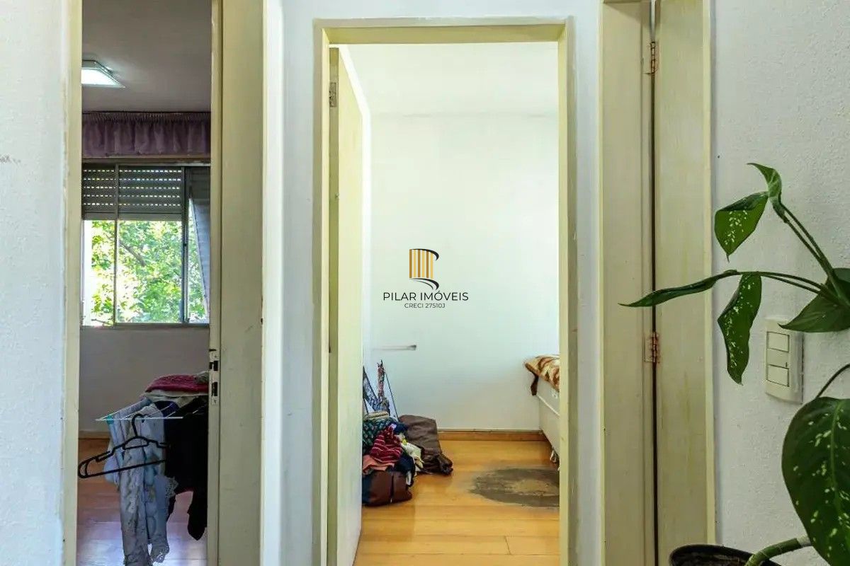 Apartamento 2 dormitórios e vaga rotativa na Protásio Alves
