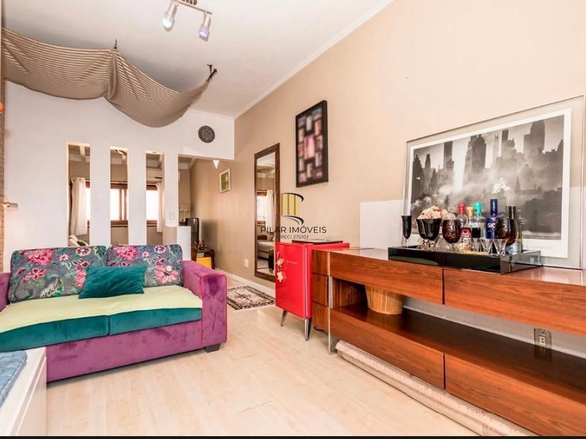 Casa 2 dormitórios no Jardim Itu Sabará