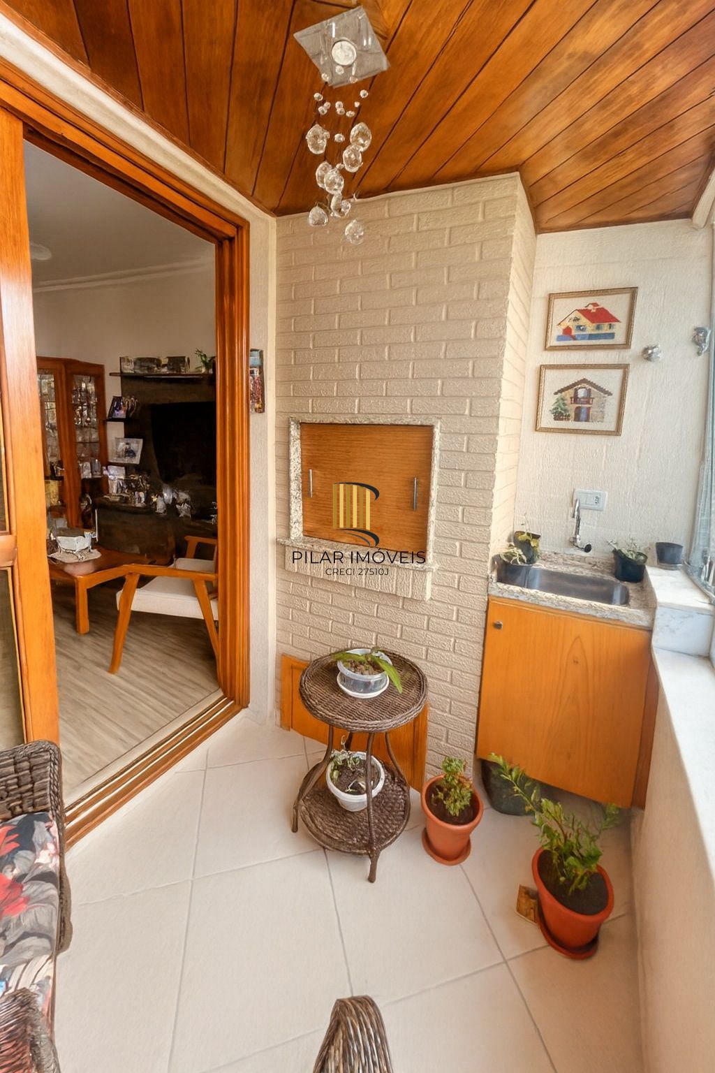 Apartamento 2 dormitórios na Bom Jesus