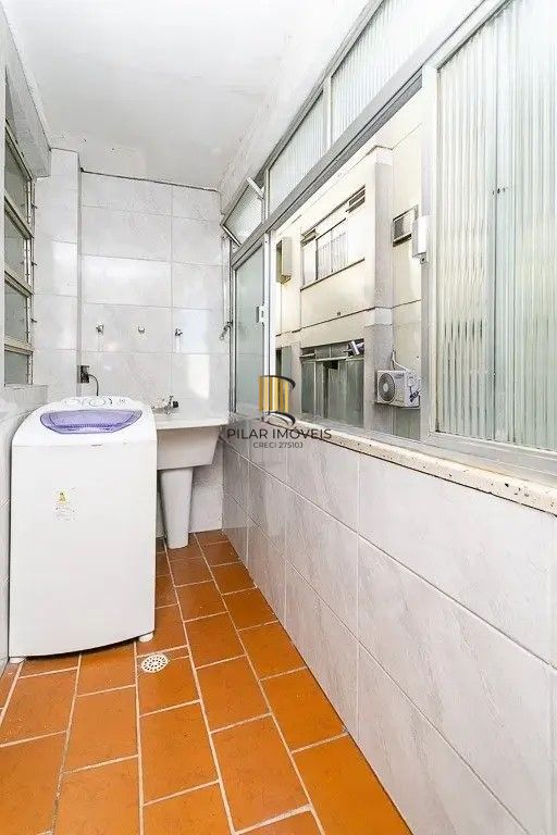 Apartamento 02 dormitórios com garagem convencionada 