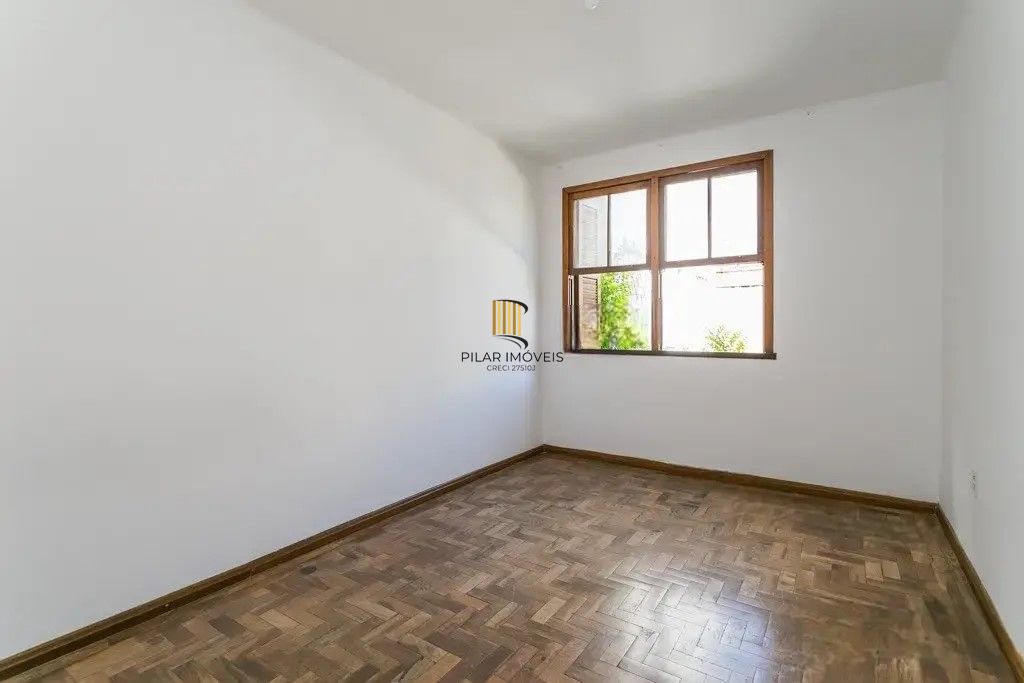 Apartamento 02 dormitórios térreo no Bairro Rio Branco