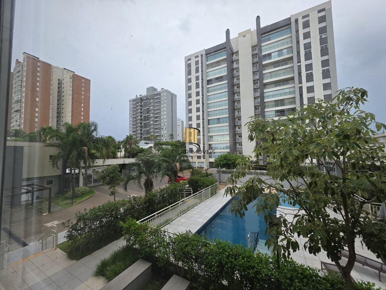 Apartamento novo com 03 dormitórios , 02 vagas de garagem dupla escriturada  com 01 suíte