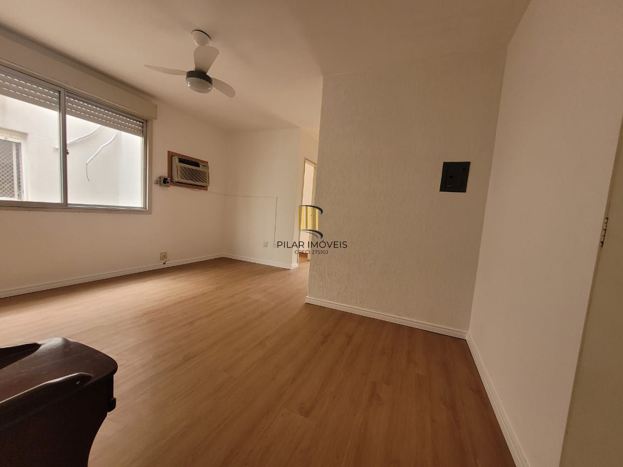 Apartamento de frente 2 dormitórios e vaga coberta próximo do Hospital Conceição