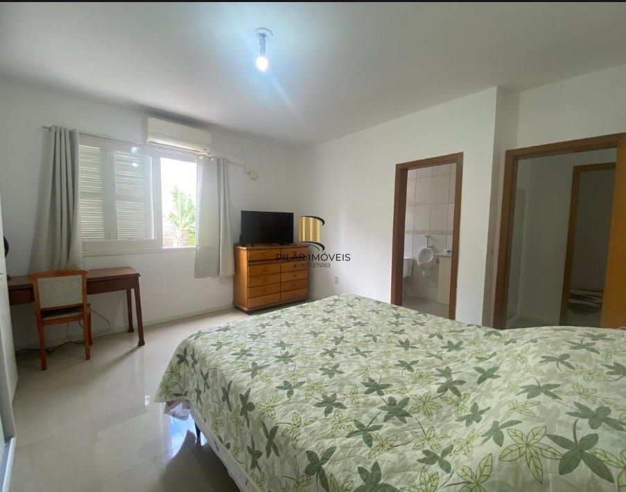 Casa Residencial ou Comercial Próxima ao Iguatemi – 379m² | 5 Vagas | Energia Solar