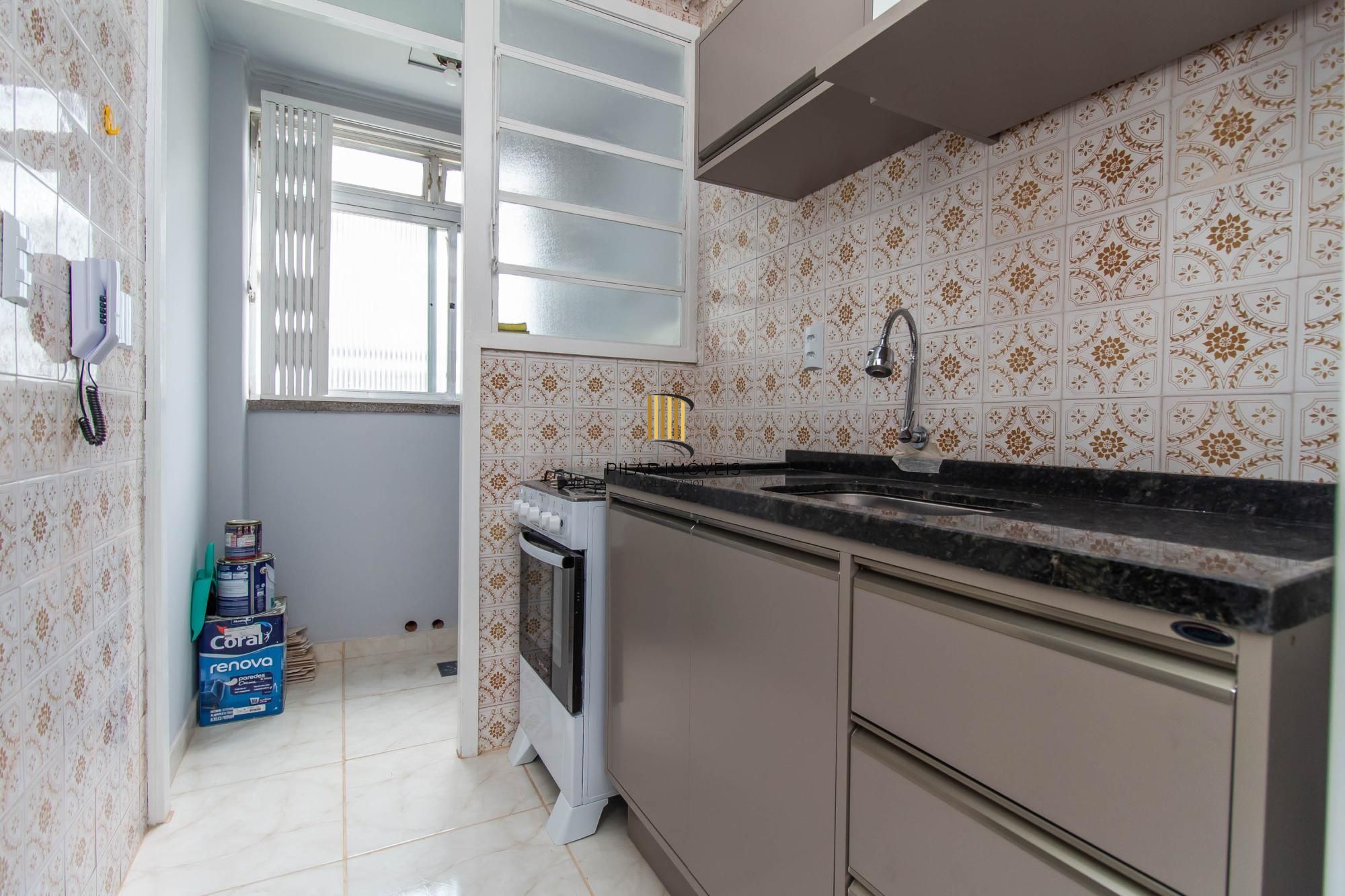 Studio mobiliado
