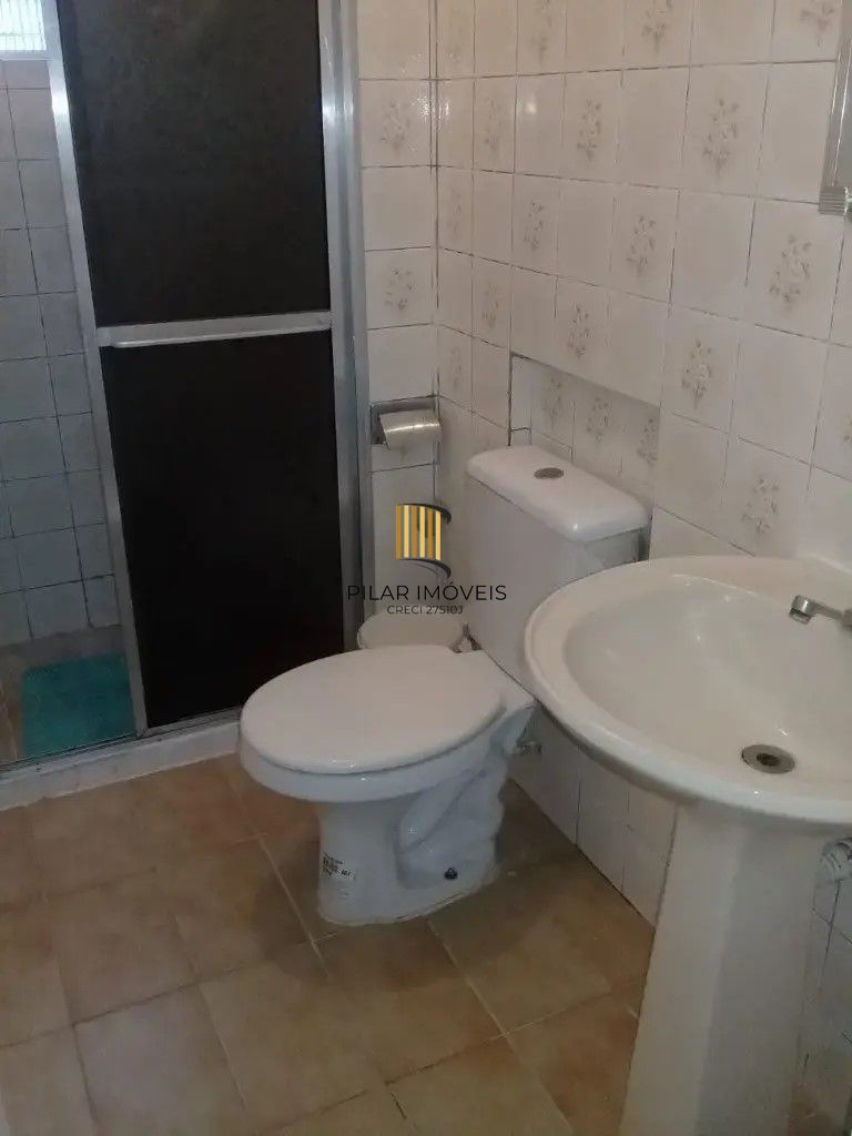 Apartamento com 03 dormitórios  com vaga