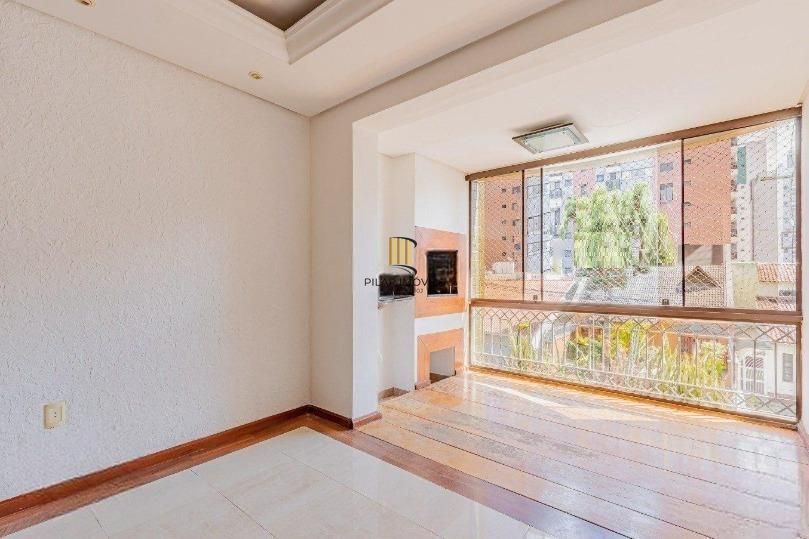 Apartamento com 03 dormitórios , 01 suíte e 02 vagas de garagem