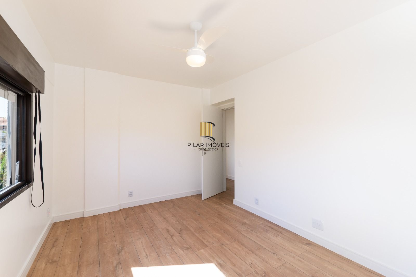 Apartamento 03 dormitórios, sem garagem