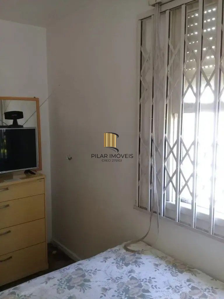 Apartamento com 03 dormitórios  com vaga