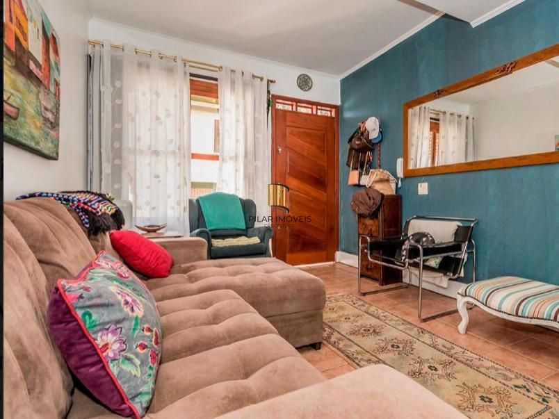 Casa 2 dormitórios no Jardim Itu Sabará