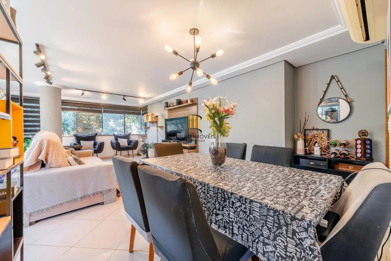 Apartamento 3 dormitórios, 2 vagas 109m² próximo ao Pastor Domhs e Sogipa