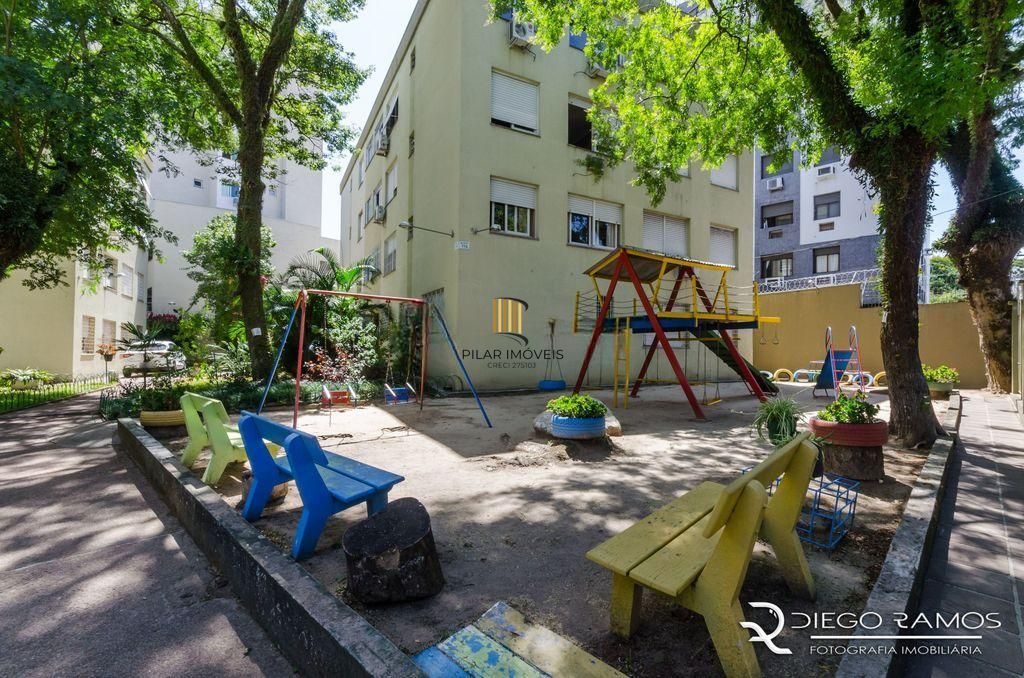 Apartamento 2 dormitórios no bairro Passo da Areia