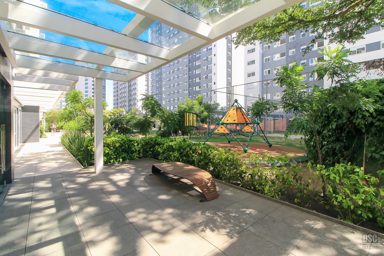 Grand Park Lindóia 81m² 3 dormitórios suíte e lavado com vaga dupla decorado
