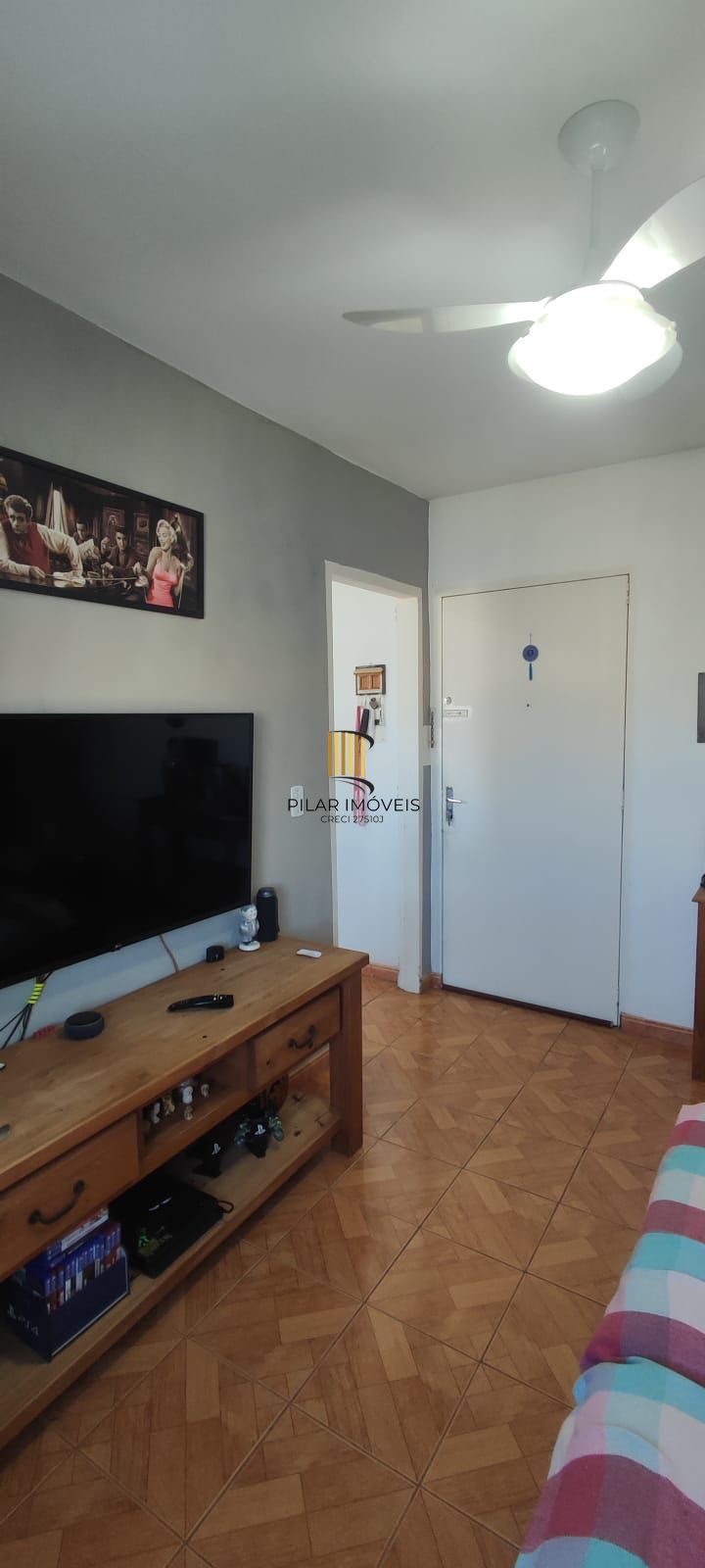 Apartamento 02 dormitórios com garagem / estacionamento