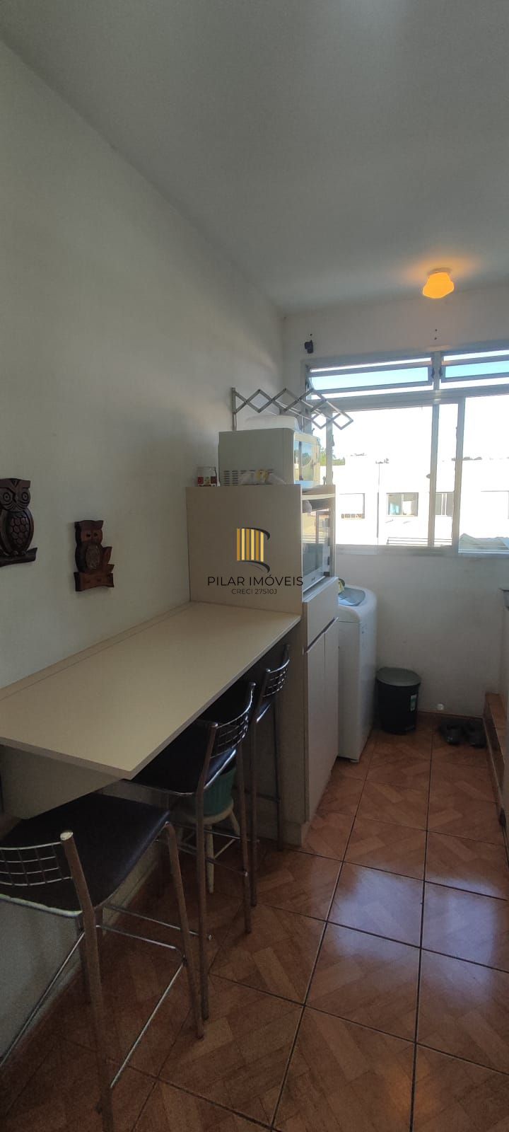 Apartamento 02 dormitórios com garagem / estacionamento