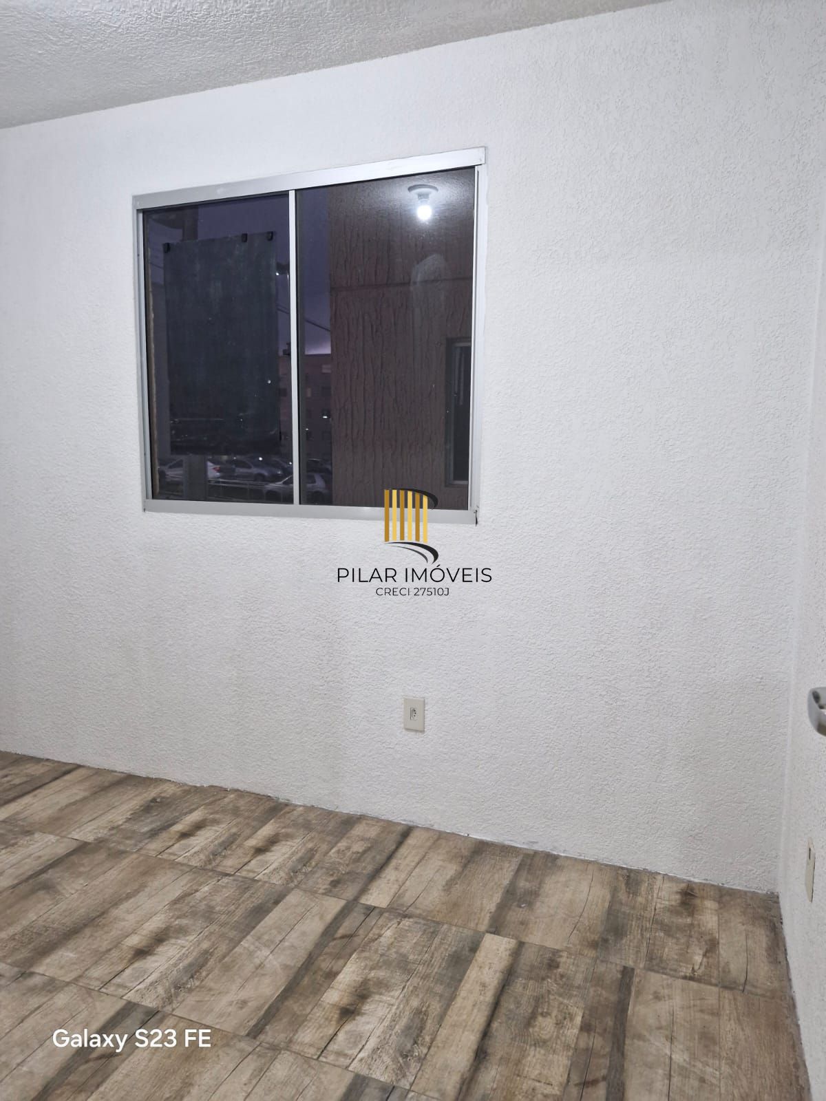 Apartamento térreo com 01 dormitório  e uma vaga rotativa