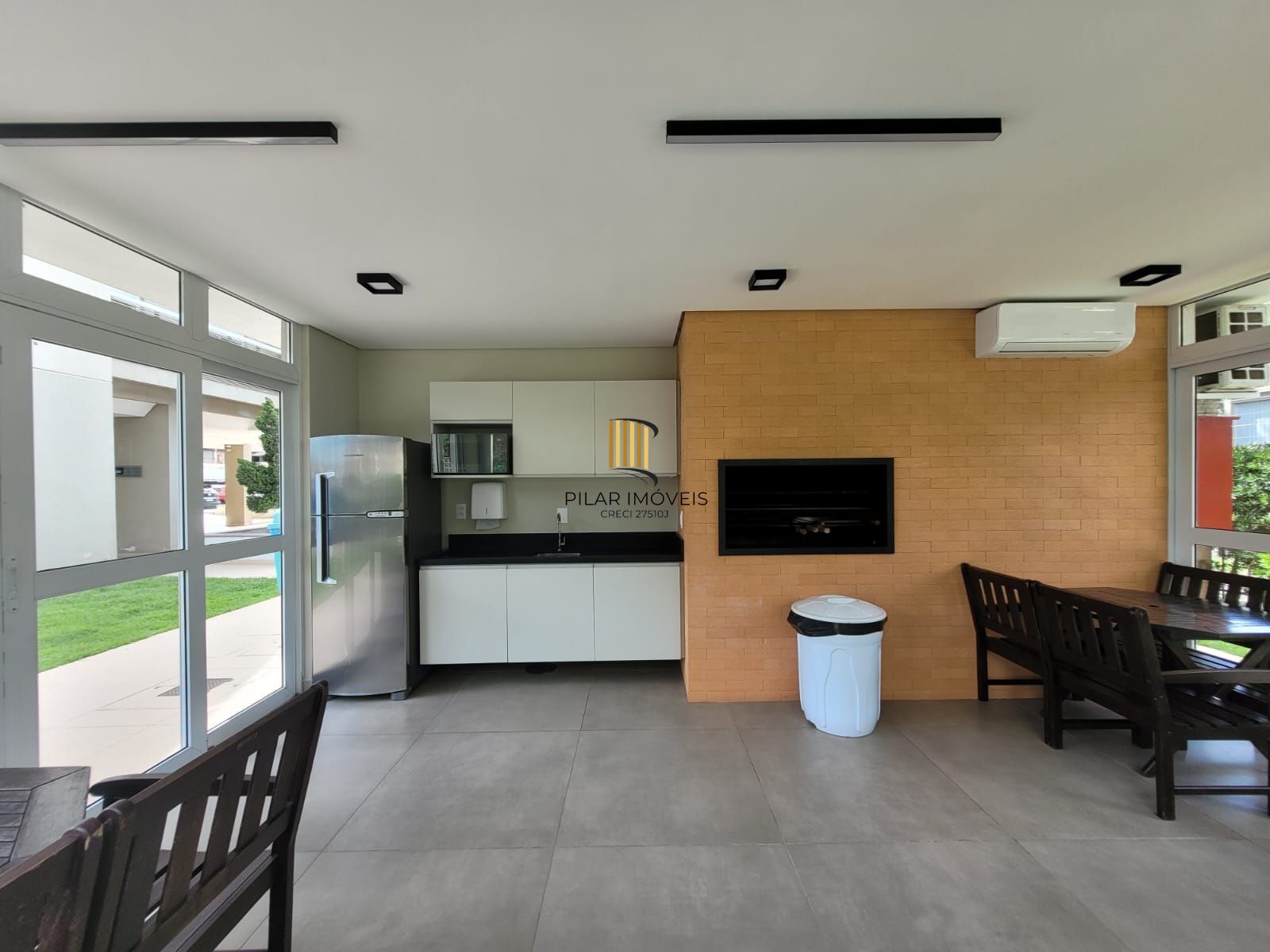 Apartamento mobiliado no Rossi Fiateci 2 dormitórios e suíte