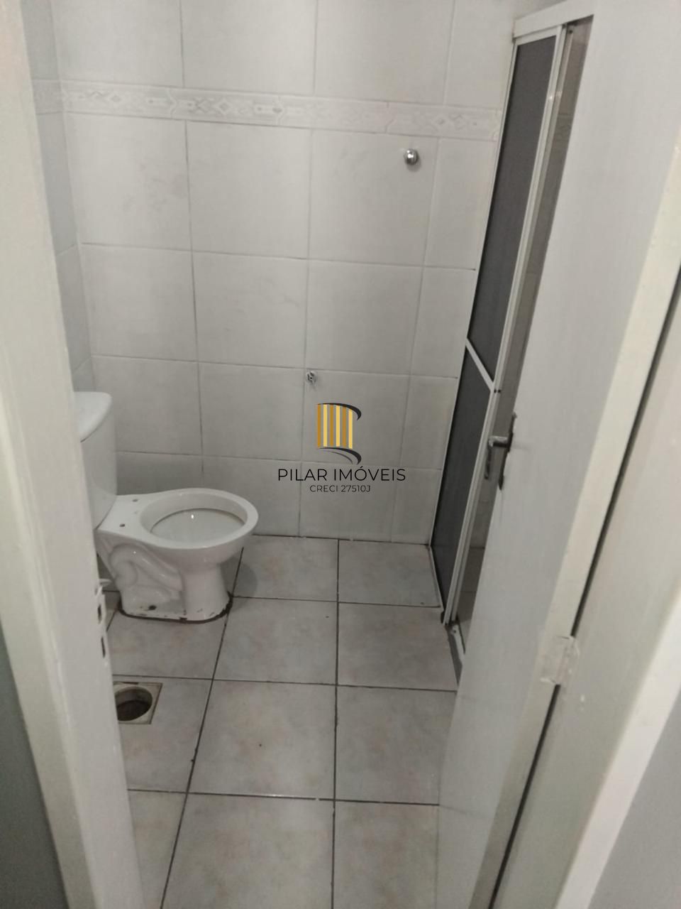 Apartamento com 03 dormitórios no Bairro Rubem Berta