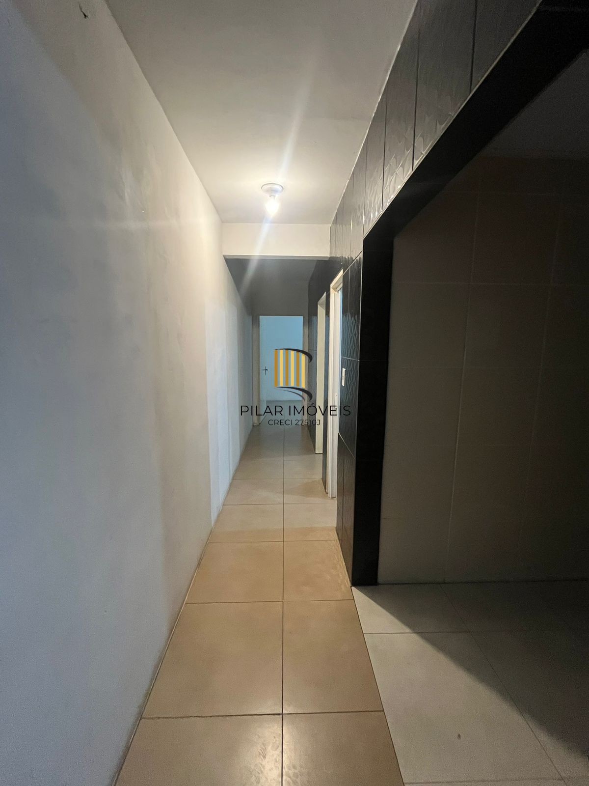 Apartamento com 02 dormitórios e uma vaga