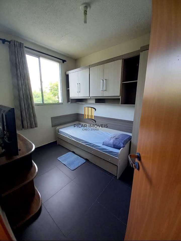 Apartamento com 02 dormitórios e vaga de estacionamento