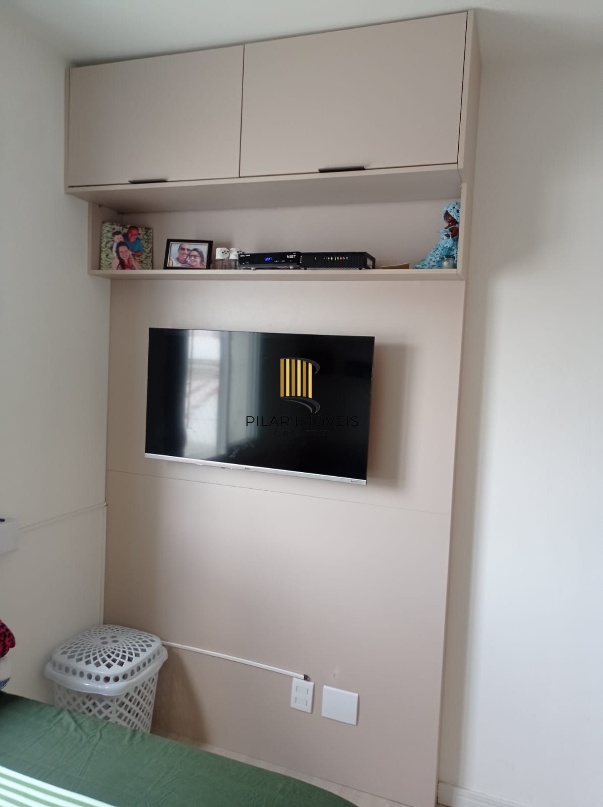 Apartamento com 03 dormitórios sendo 01 suíte com 01 vaga de garagem