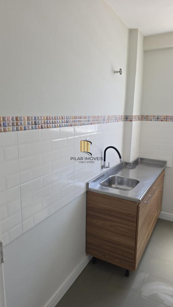 Apartamento 02 dormitórios sem garagem no bairro independência em porto alegre