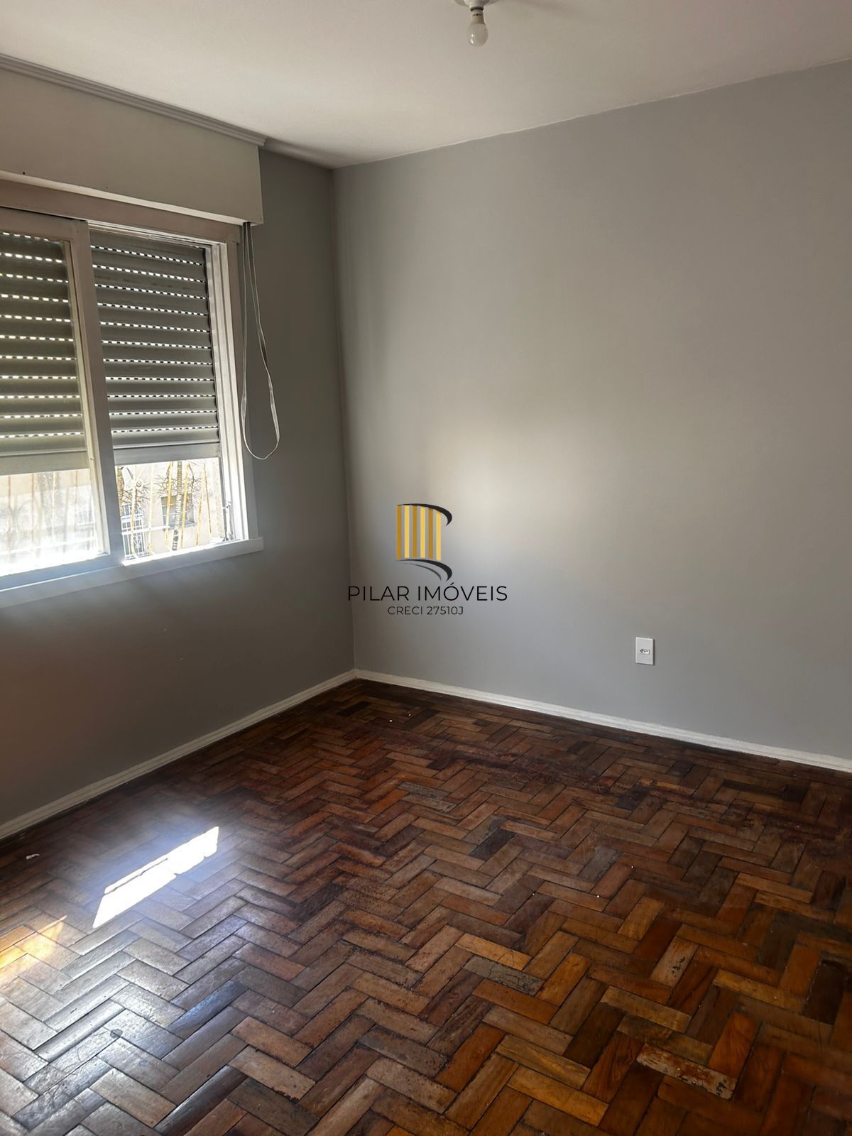 Apartamento com 01 dormitório e sem garagem