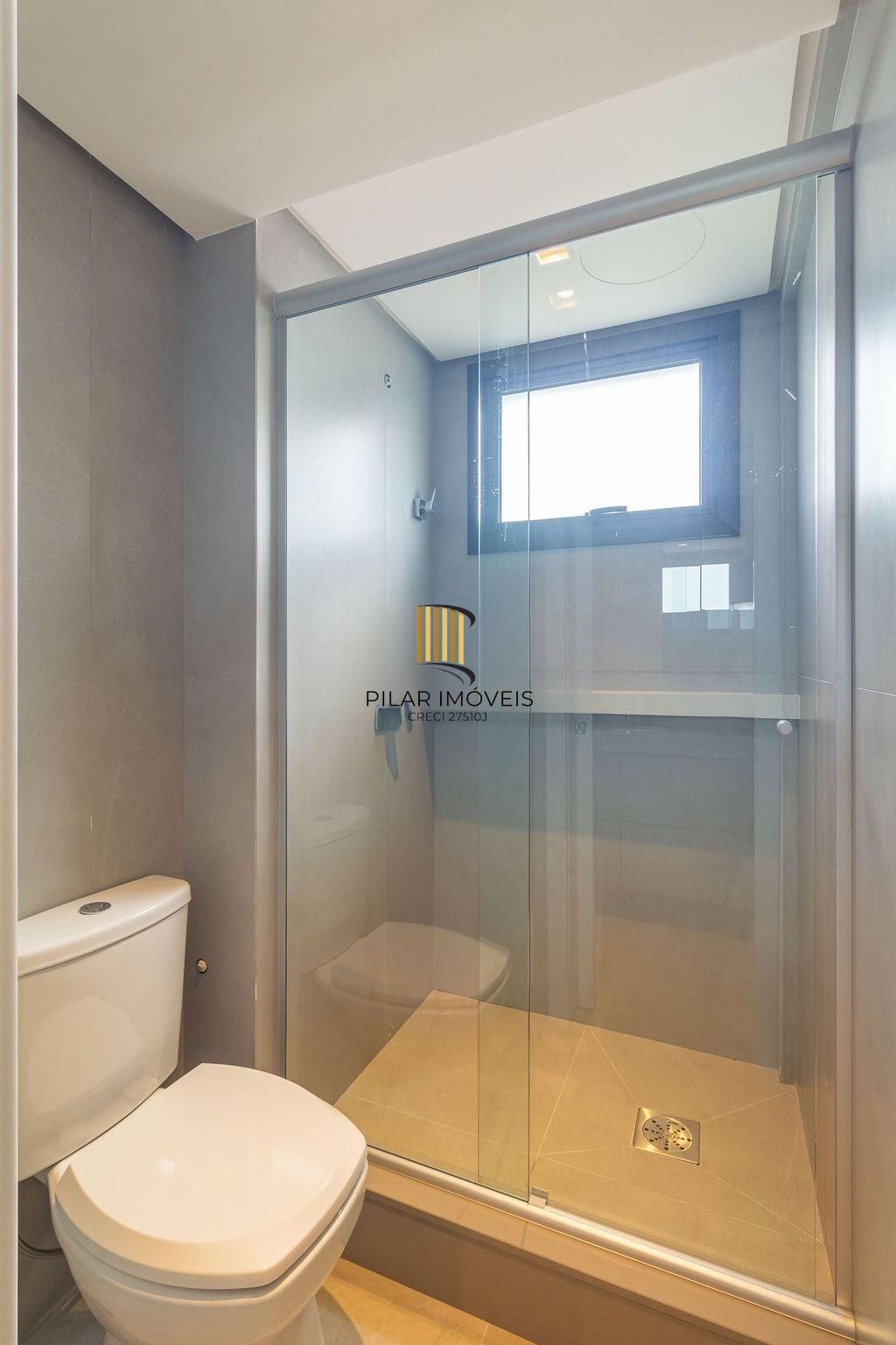 Apartamento com 03 suítes, 02 vagas de garagens individuais e escrituradas