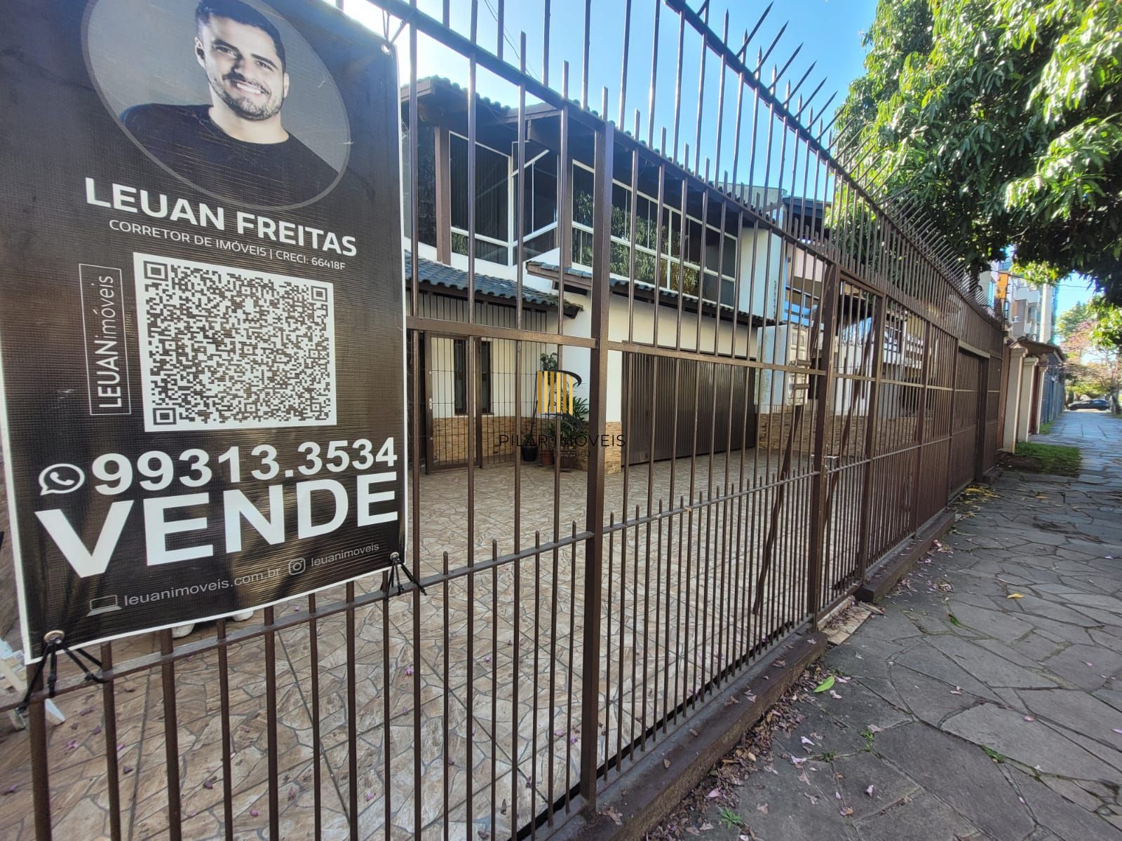 Casa 4 dormitórios Adda Mascarenhas de Moraes