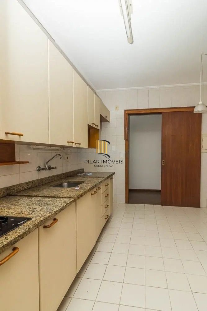 Apartamento 03 dormitórios com 01 suíte com 02 vagas escrituradas no Bairro Lindoia