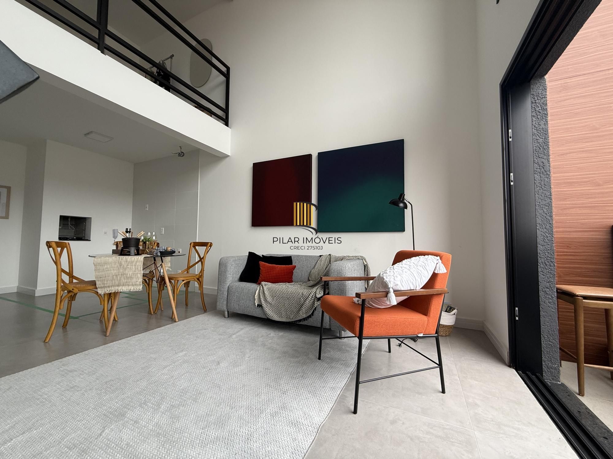 Apartamento duplex  em andar alto com 01 vaga de garagem escriturada