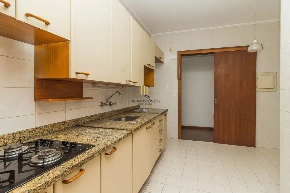 Apartamento 03 dormitórios com 01 suíte com 02 vagas escrituradas no Bairro Lindoia