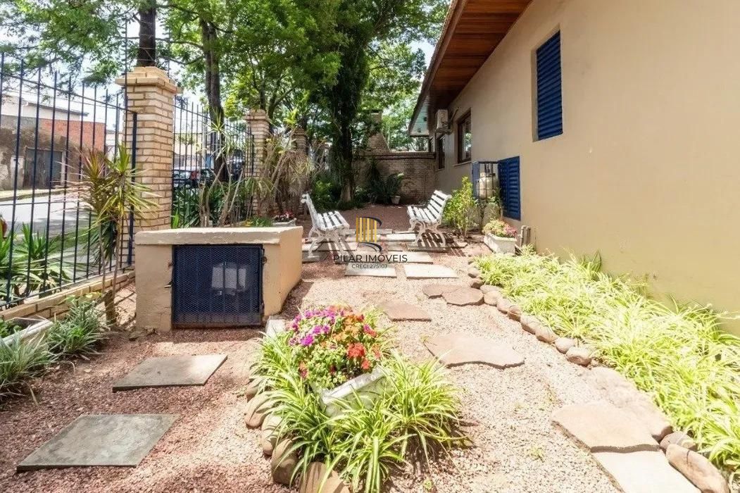 Apartamento 2 dormitórios na Bom Jesus