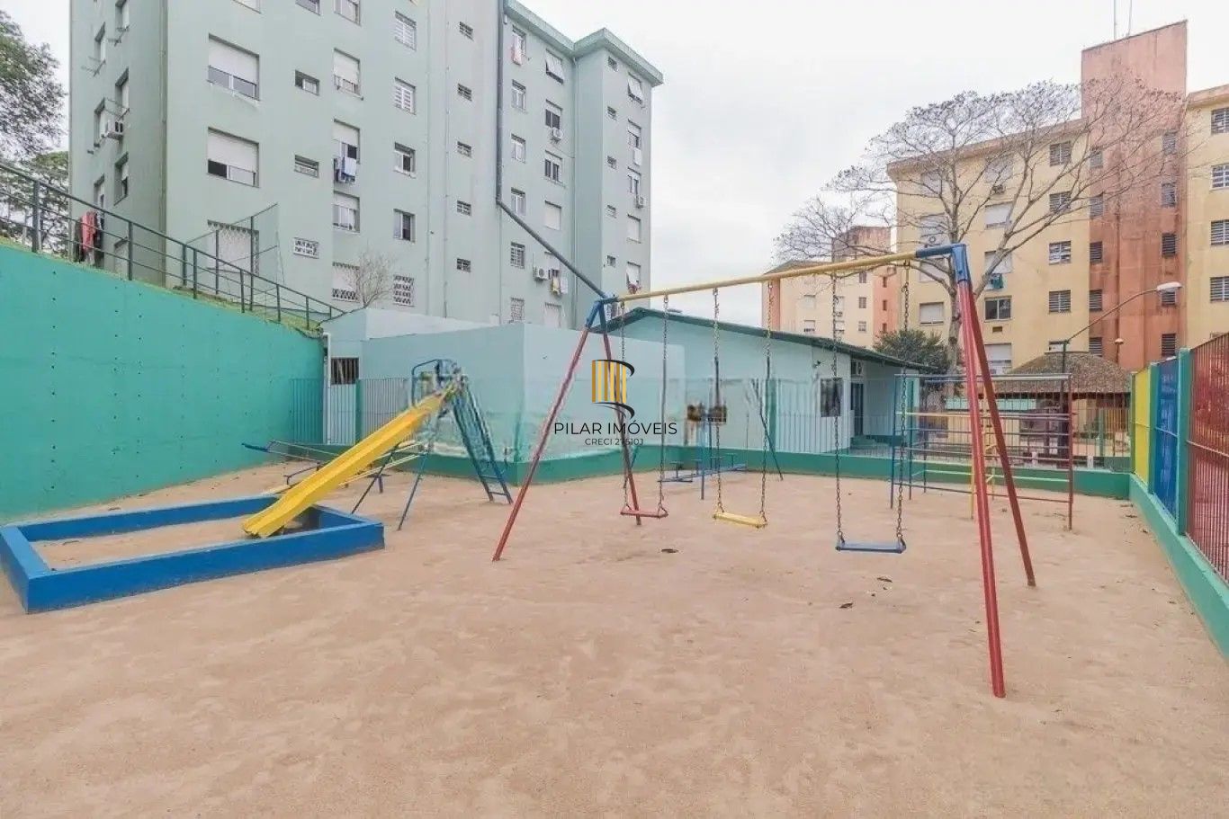 Apartamento com 02 dormitórios  com estacionamento convenção