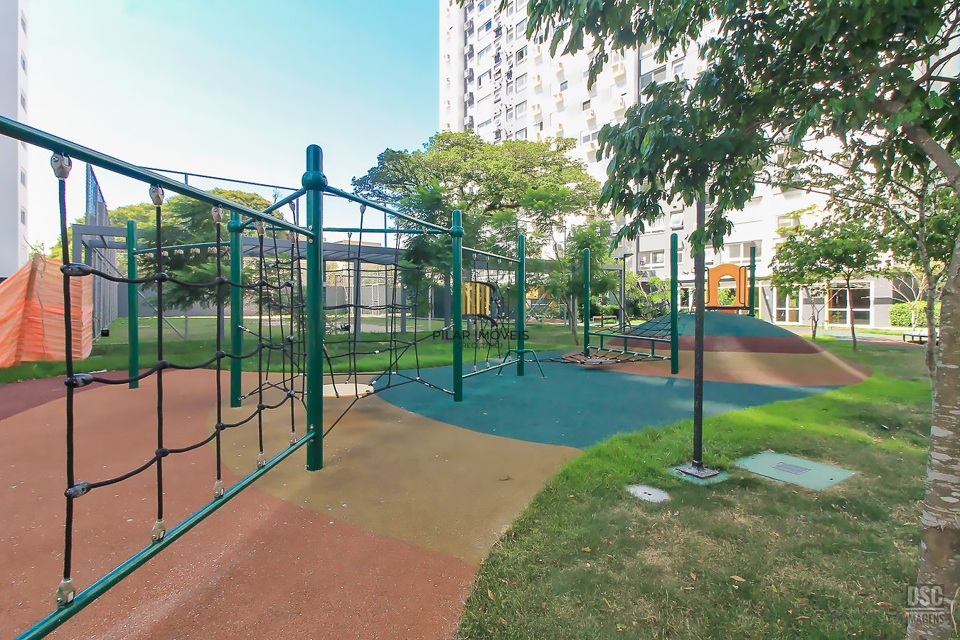 Grand Park Lindóia 81m² 3 dormitórios suíte e lavado com vaga dupla decorado