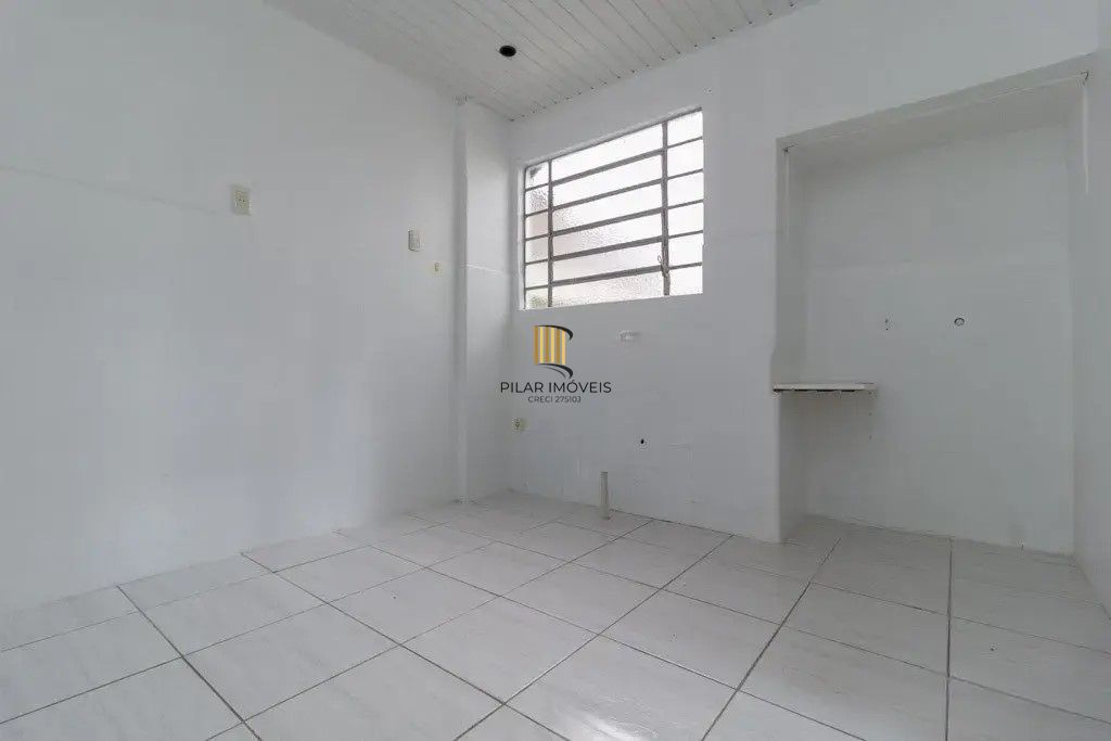 Apartamento 02 dormitórios com  01 vaga garagem rotativa