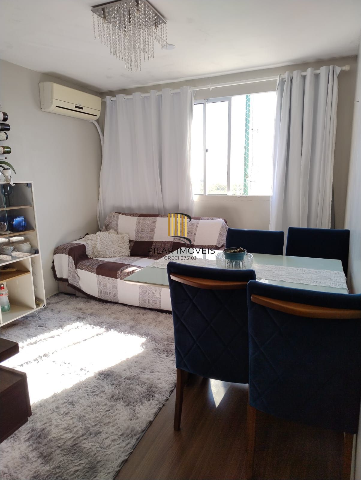 Apartamento 02 dormitórios com 01 vaga de garagem por convenção