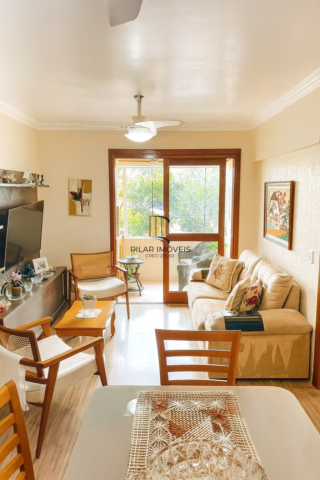 Apartamento 2 dormitórios na Bom Jesus - Pilar Imóveis