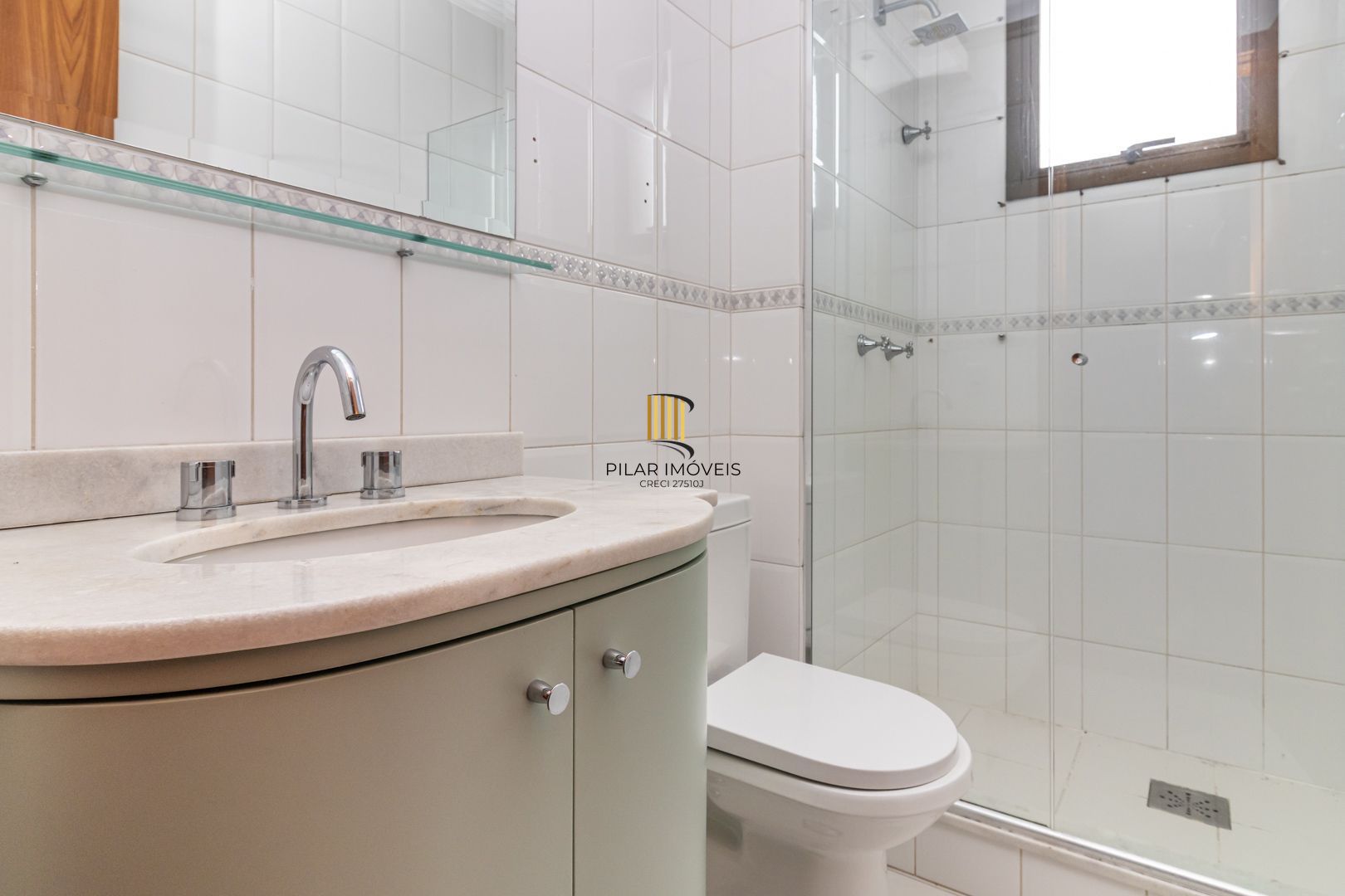 Apartamento 2 dormitórios  2 vagas Santa Cecília