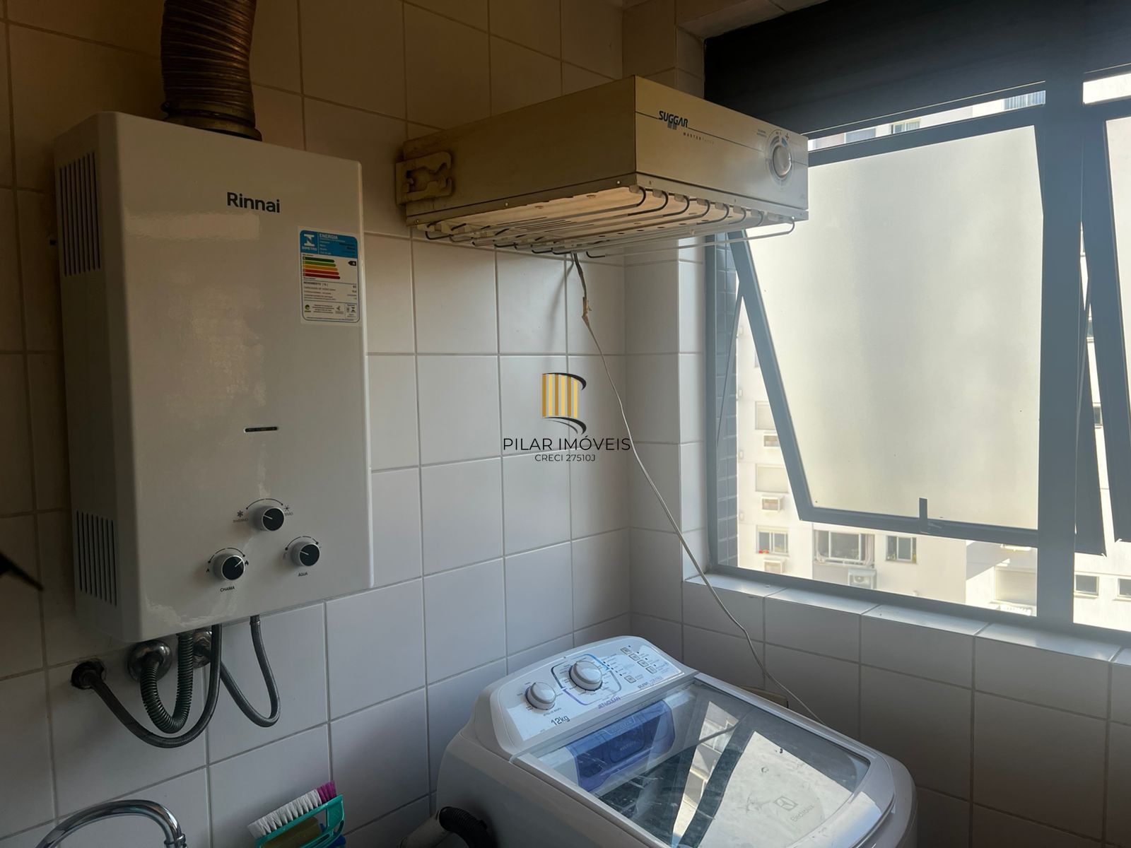 Excelente apartamento 02 dormitórios com garagem escriturada Bairro Rio Branco