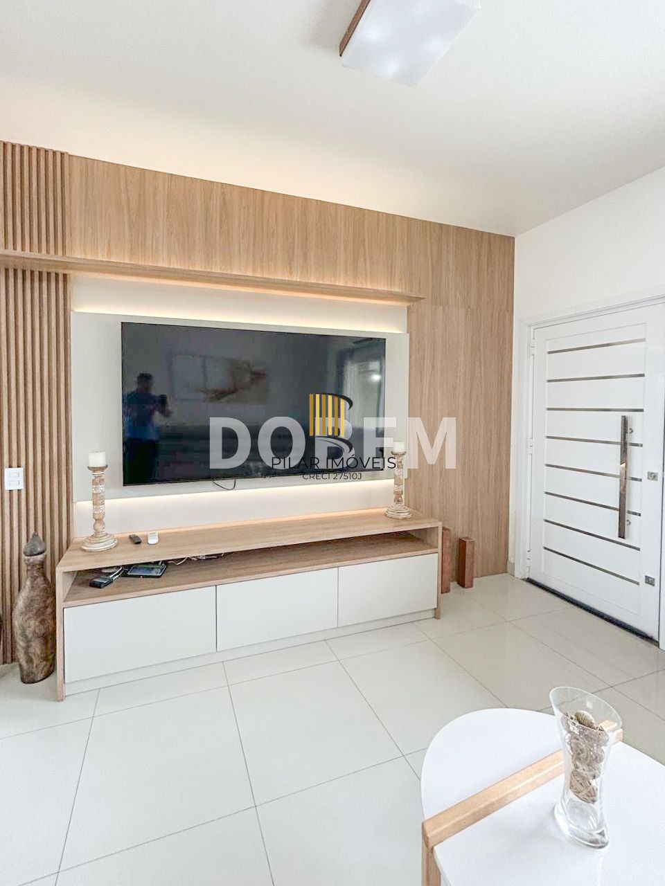 Casa ampla com 4 dormitórios e 290 m² à venda